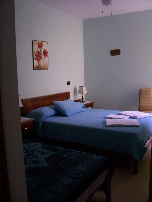 Residencial La Marea B&B Tarrafal Tarrafal  Szoba fotó