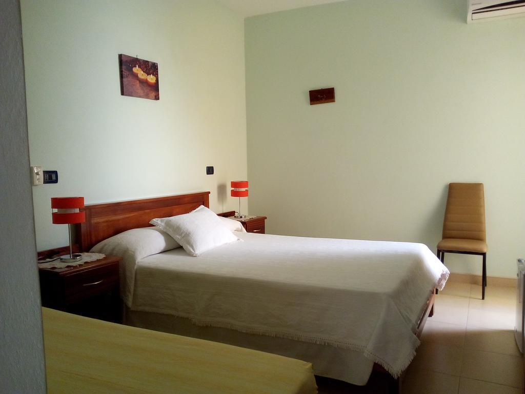 Residencial La Marea B&B Tarrafal Tarrafal  Kültér fotó